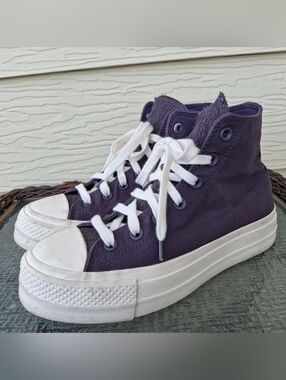 Converse CTAS Lift Sneakers Women’s 8 Platform High Top Dark Raisin